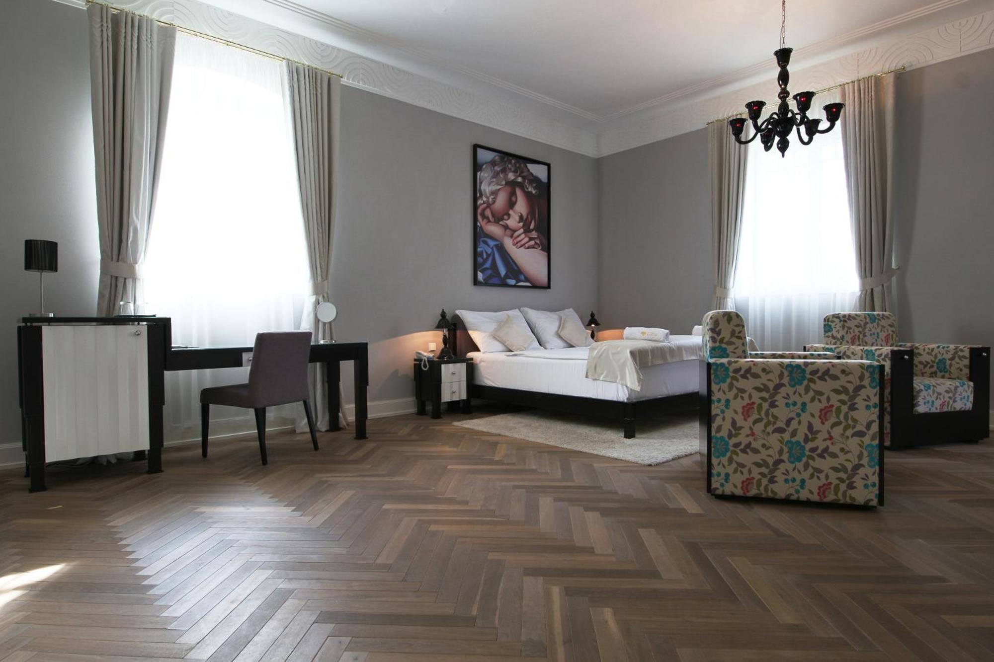 Art Hotel Kastiel Tomášov Δωμάτιο φωτογραφία